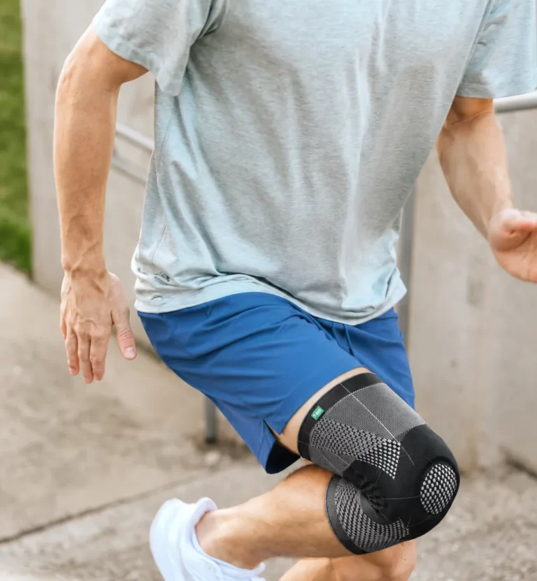 Genouillère élastique Juzo Genu Xtra pour maintien et stabilisation du genou