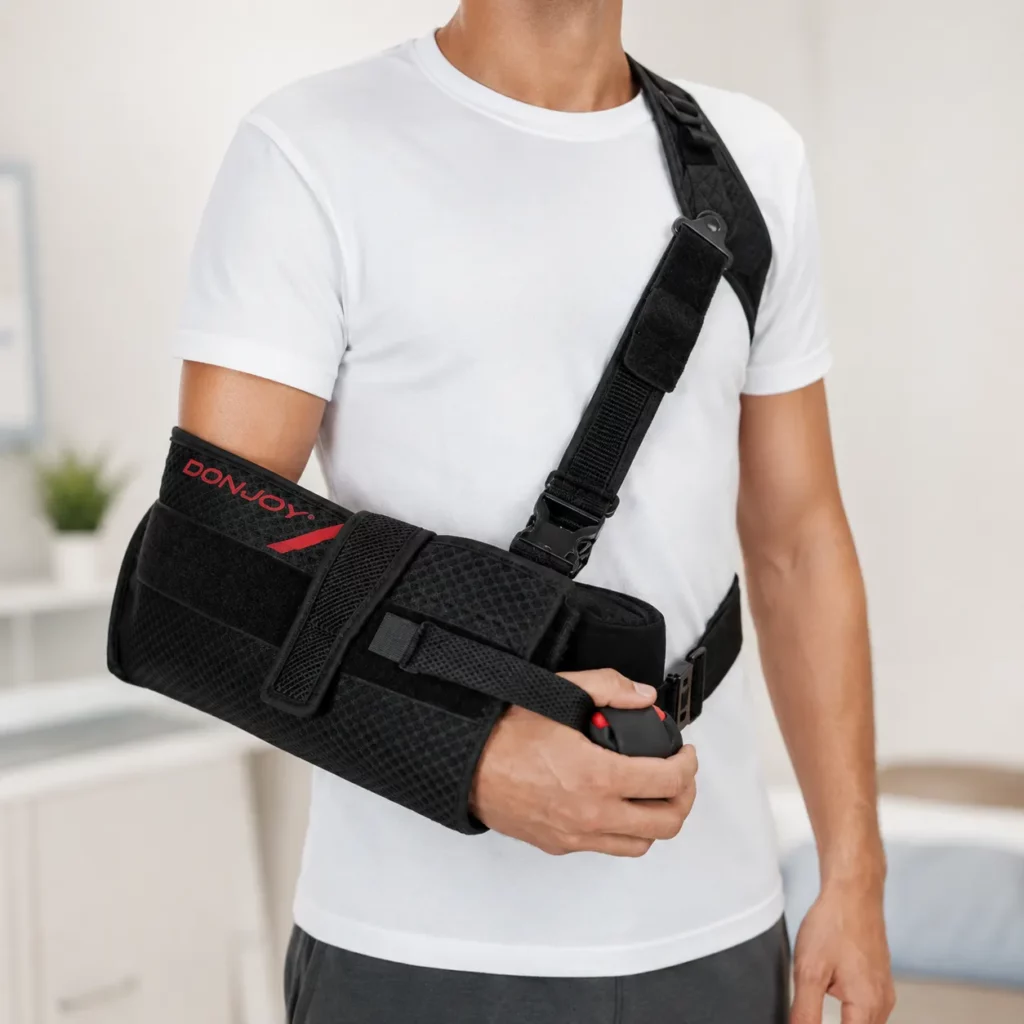 DonJoy UltraSling Pro pour immobilisation de l’épaule et maintien du bras